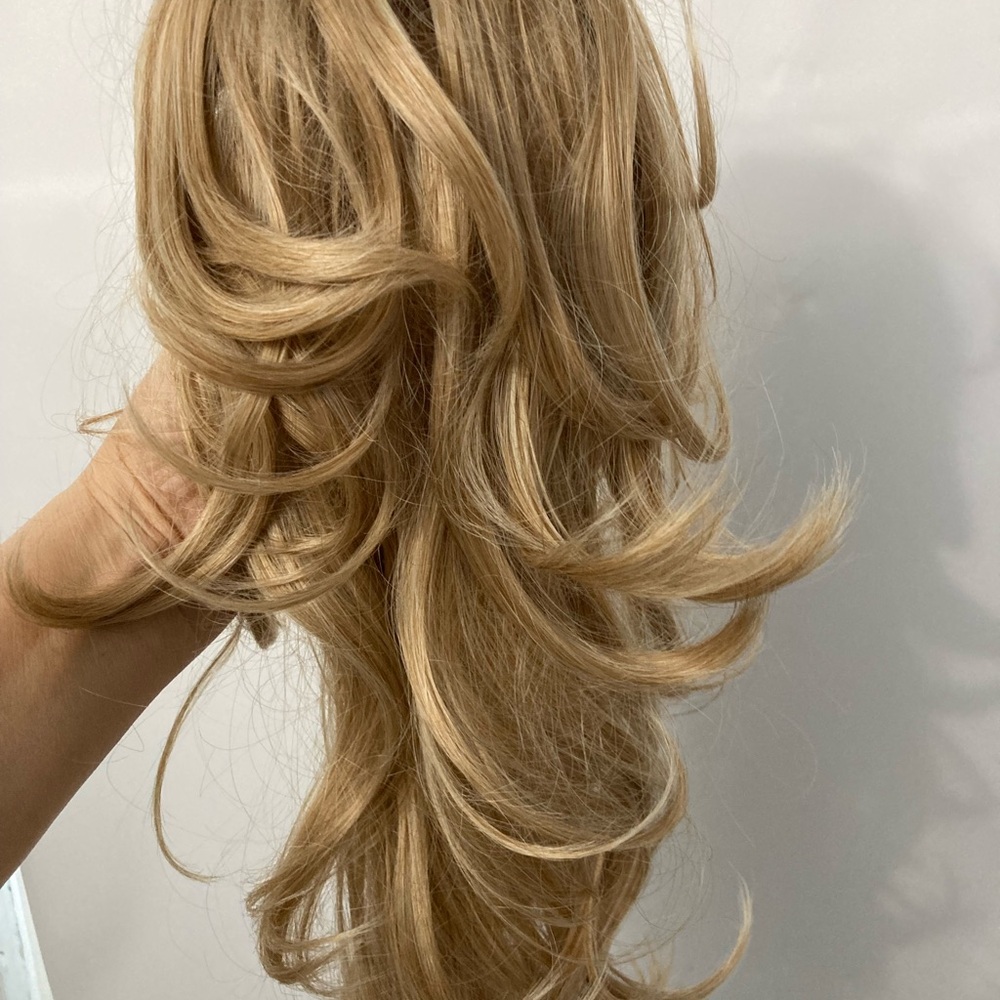 Classic Blonde Clip-In Ponytail Extension